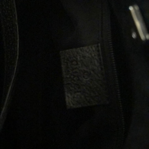 Gucci - Picture 5 of 7